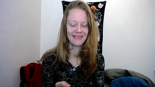 naughtyfox89 online show from October 2025 04:31:02 PM