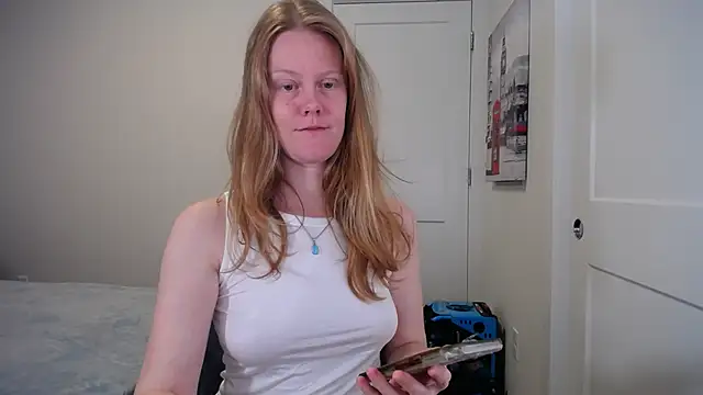 naughtyfox89 online show from March 2026 10:05:01 PM