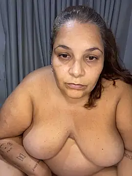 Snapshot of Livpoppe chatting on February 2026 02:30:02 AM Livpoppe online show from February 2026 02:30:02 AM