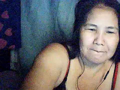 Snapshot of milagrose_rose chatting on June 2026 11:46:02 AM milagrose rose online show from June 2026 11:46:02 AM