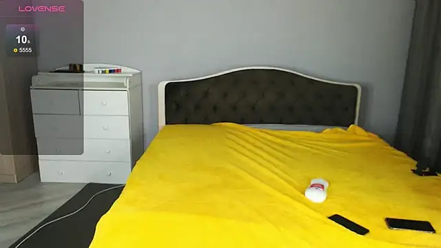 KaiChicken online show from April 2026 09:08:02 PM