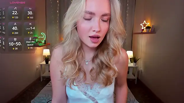 Snapshot of TessaGrays chatting on January 2026 01:16:01 PM TessaGrays online show from January 2026 01:16:01 PM