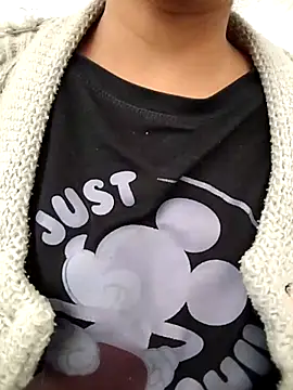 PEEHU-50 online show from February 2026 03:00:02 AM