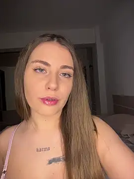 SelenaJenner online show from January 2026 05:12:01 AM