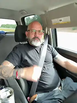 Snapshot of fuckadilf chatting on June 2026 01:02:02 PM fuckadilf online show from June 2026 01:02:02 PM