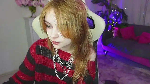 Snapshot of Staymonica chatting on February 2026 01:16:02 PM Staymonica online show from February 2026 01:16:02 PM