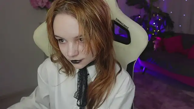 Snapshot of Staymonica chatting on February 2026 01:06:02 PM Staymonica online show from February 2026 01:06:02 PM