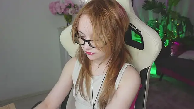 Snapshot of Staymonica chatting on February 2026 12:52:02 PM Staymonica online show from February 2026 12:52:02 PM