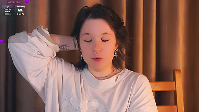 EviaVanveen online show from January 2026 07:54:01 AM