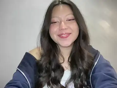 Snapshot of Rachel_James__ chatting on October 2025 05:42:02 AM Rachel James online show from October 2025 05:42:02 AM