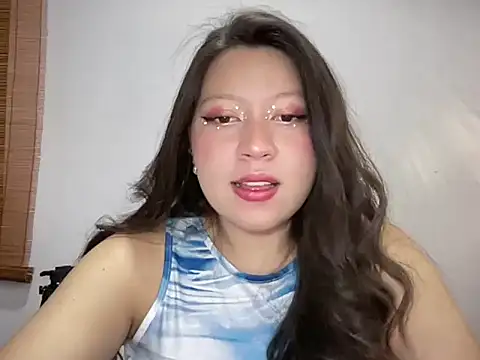 Snapshot of Rachel_James__ chatting on November 2025 02:10:01 AM Rachel James online show from November 2025 02:10:01 AM