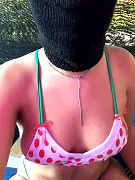 VANNESA 00 online show from October 2025 10:10:01 PM