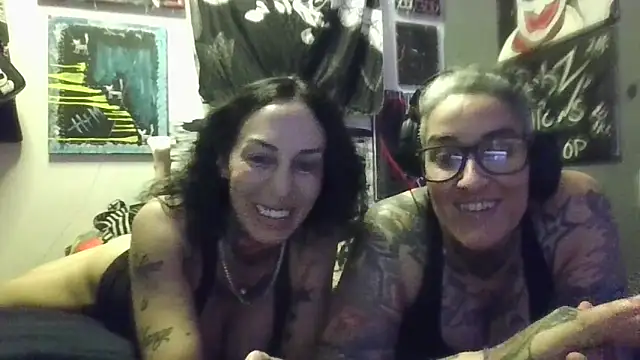Snapshot of inkdhollow1 chatting on May 2026 07:13:02 AM inkdhollow1 online show from May 2026 07:13:02 AM