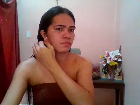 Snapshot of sweet_yummy69 chatting on April 2026 10:55:01 PM sweet yummy69 online show from April 2026 10:55:01 PM