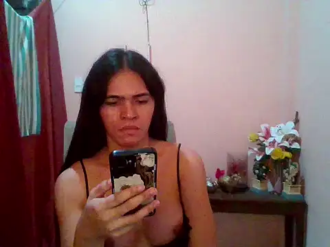 Snapshot of sweet_yummy69 chatting on April 2026 02:27:02 AM sweet yummy69 online show from April 2026 02:27:02 AM