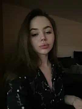 Snapshot of AlmaryKim chatting on December 2024 11:17:02 PM AlmaryKim online show from December 2024 11:17:02 PM