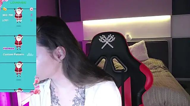 Snapshot of AlmaryKim chatting on December 2024 08:28:02 PM AlmaryKim online show from December 2024 08:28:02 PM