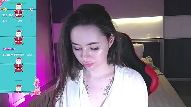 Snapshot of AlmaryKim chatting on December 2024 09:40:01 PM AlmaryKim online show from December 2024 09:40:01 PM