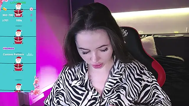 Snapshot of AlmaryKim chatting on January 2025 08:28:02 PM AlmaryKim online show from January 2025 08:28:02 PM