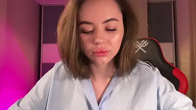 Snapshot of AlmaryKim chatting on January 2025 12:12:01 AM AlmaryKim online show from January 2025 12:12:01 AM