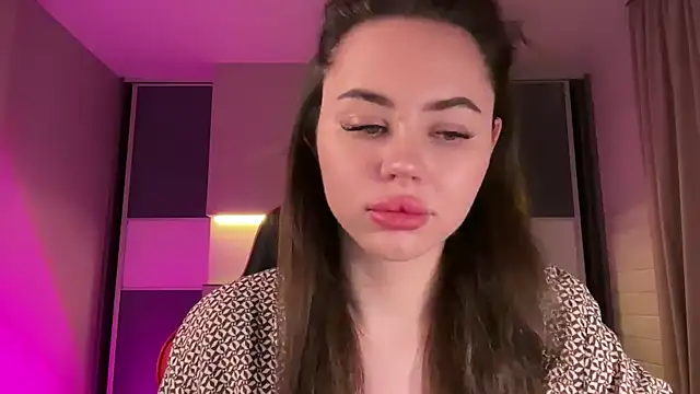 Snapshot of AlmaryKim chatting on February 2025 06:56:02 PM AlmaryKim online show from February 2025 06:56:02 PM