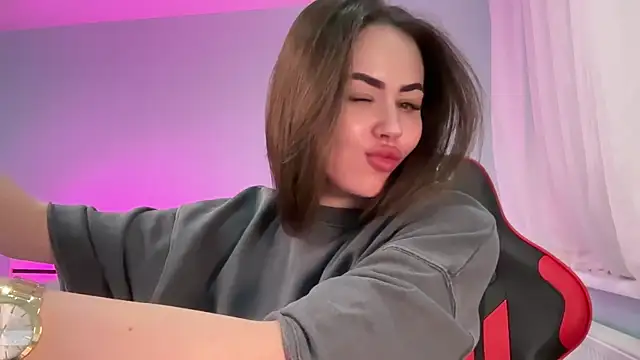 Snapshot of AlmaryKim chatting on February 2025 10:03:02 PM AlmaryKim online show from February 2025 10:03:02 PM