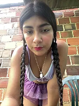 Sweed-virgin-pussy online show from October 2025 03:24:01 PM