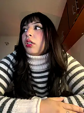 Hinatamoon  online show from December 2025 06:00:01 AM