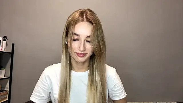 SweetCatherine online show from September 2025 11:59:01 AM