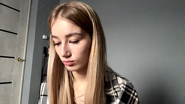 SweetCatherine online show from October 2025 06:13:02 AM