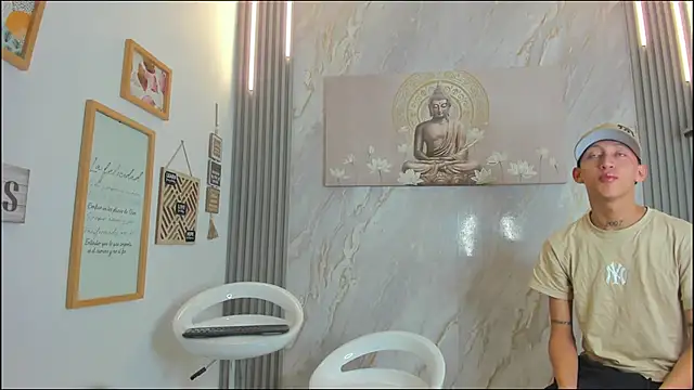 VERY HOT GUYS online show from January 2026 01:17:02 PM