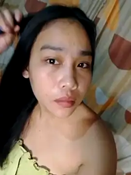 luna light23 online show from October 2025 08:43:02 PM