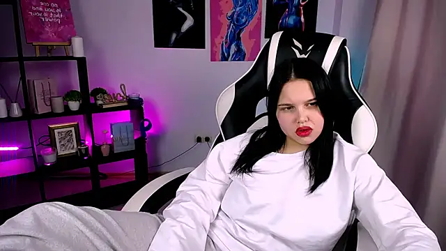 KittyKrissy  online show from October 2025 03:01:02 PM