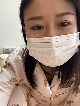 Snapshot of mia2_jp chatting on November 2025 01:07:02 AM mia2 jp online show from November 2025 01:07:02 AM