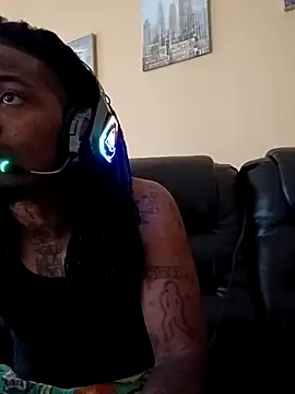 Snapshot of Kadsanova chatting on October 2025 04:20:02 PM Kadsanova online show from October 2025 04:20:02 PM