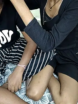 Unique girls90 online show from November 2025 10:56:02 AM