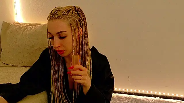 Sia a online show from December 2025 07:01:02 AM