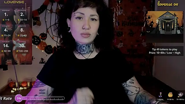 Senorita  Dakota online show from November 2025 08:51:01 PM