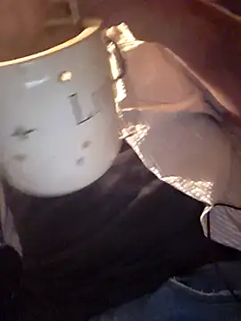 DeeBestEver online show from November 2025 08:14:02 AM