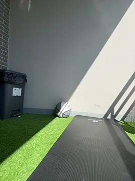 LaPetiteKim online show from March 2026 12:20:01 PM