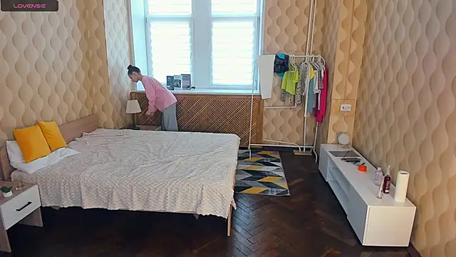 JinnyMcie online show from November 2025 09:22:02 AM