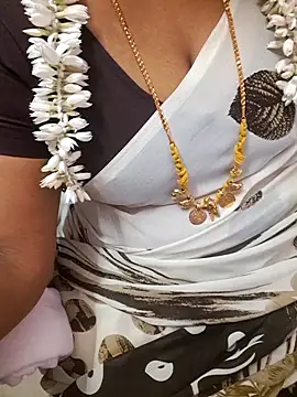 Snapshot of Tamil_Ammani chatting on March 2026 04:35:01 PM Tamil Ammani online show from March 2026 04:35:01 PM