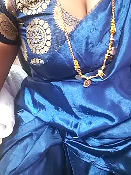 Snapshot of Tamil_Ammani chatting on April 2026 07:55:01 AM Tamil Ammani online show from April 2026 07:55:01 AM