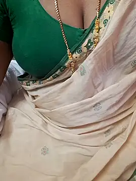 Snapshot of Tamil_Ammani chatting on May 2026 11:29:01 AM Tamil Ammani online show from May 2026 11:29:01 AM