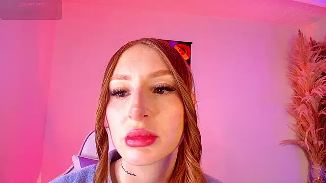 Snapshot of Bennuluspeach_ chatting on May 2026 11:06:01 AM Bennuluspeach online show from May 2026 11:06:01 AM