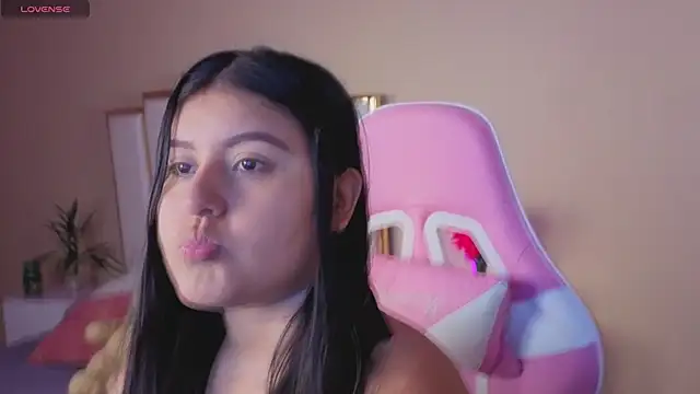 AnnaSwift  online show from March 2026 12:05:03 PM