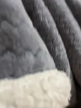 Jhonny7ksd online show from November 2025 10:04:01 PM