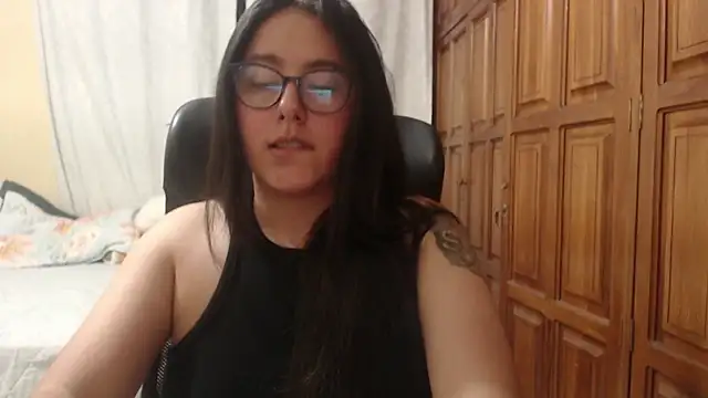 Venus cat  online show from April 2026 03:09:02 AM