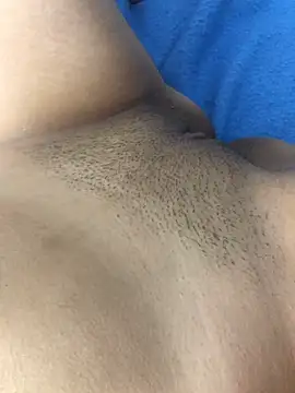 Lamarocainee online show from October 2025 04:00:01 PM