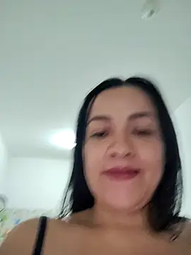 LindaSalo33 online show from December 2025 08:12:01 AM